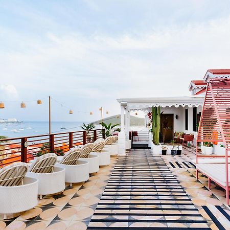 The Pink Palm Hotel - Adults Only シャーロット・アマリー エクステリア 写真