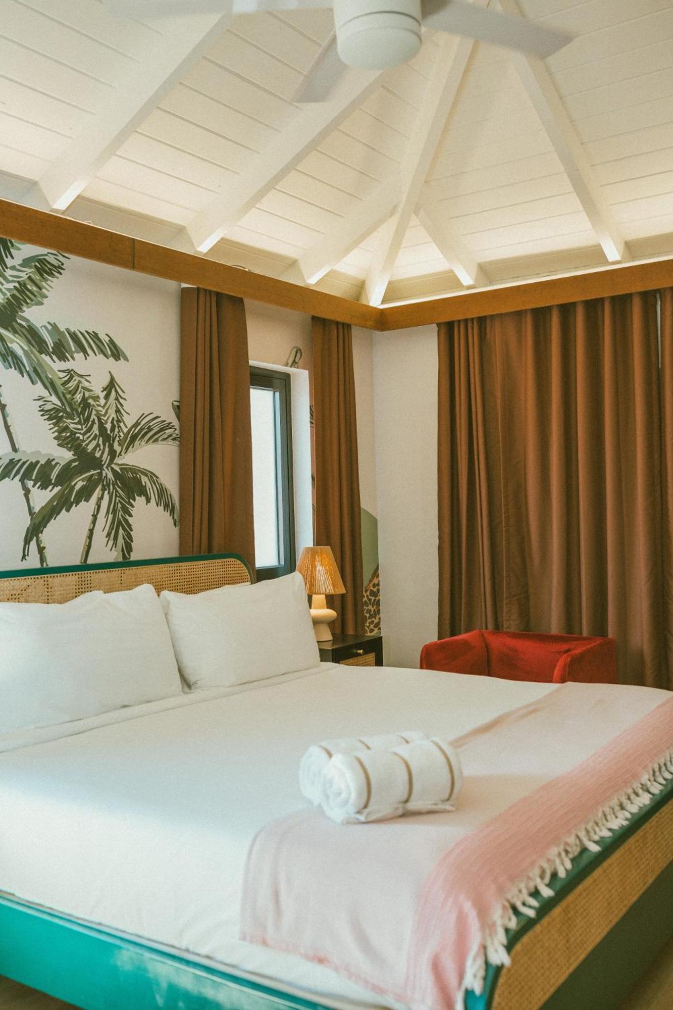 The Pink Palm Hotel - Adults Only シャーロット・アマリー エクステリア 写真